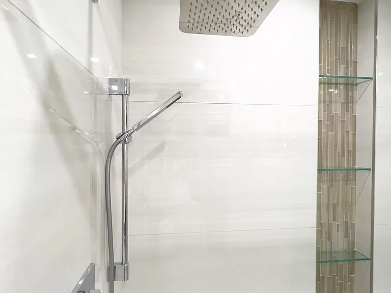 455 NE 16th Ave #10 — Photo 10