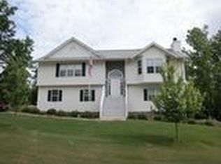 220 Christa Ln, Athens, GA 30606