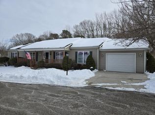 1407-265 Middle Rd, Calverton, NY 11933