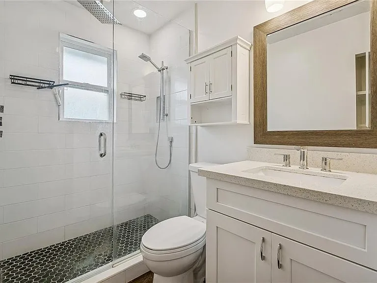 422 Nursery Ave — Photo 9