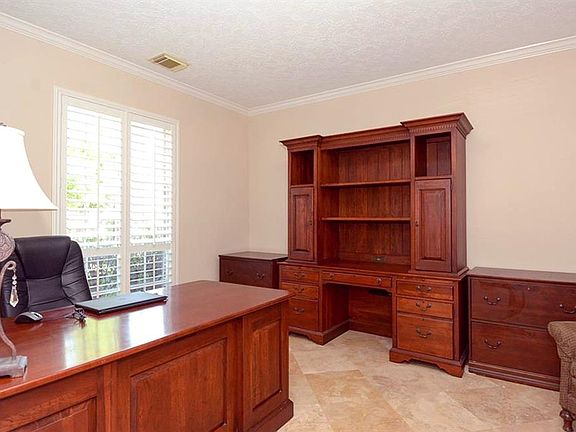 5th image of 4922 Natural Bridge Dr