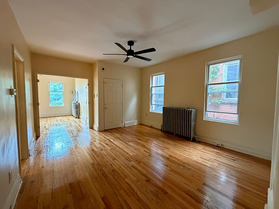 1st image of 17 Grand St APT 2