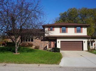 317 Whittemore Dr, South Beloit, IL 61080