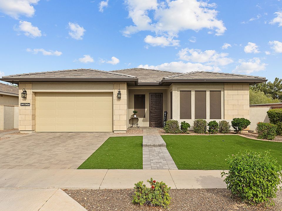 1st image of 12637 N 143rd Dr