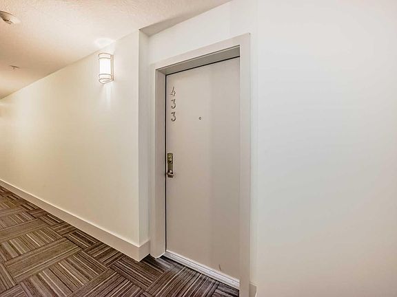 3rd image of 4303 1st St NE #433