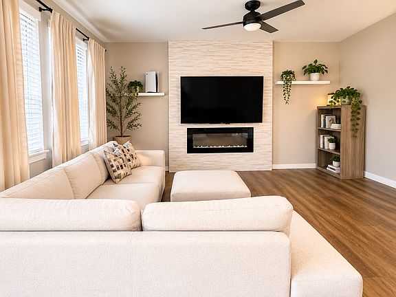 3rd image of 17250 Trefoil Ln