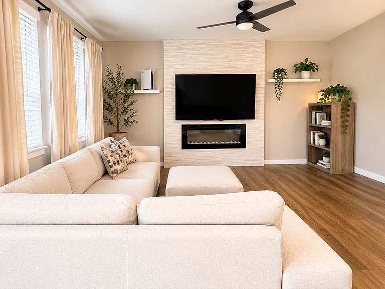 17250 Trefoil Ln — Photo 3