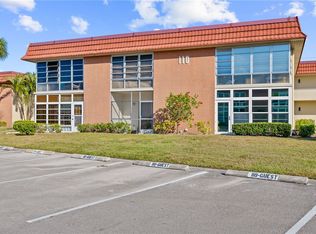 110 Spring Lake Ct APT 201, Vero Beach, FL 32962