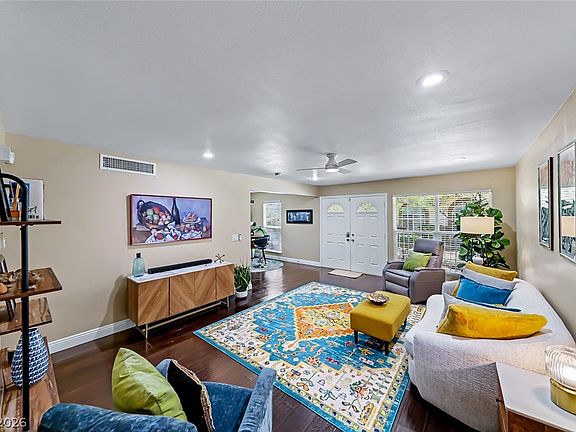 2nd image of 3173 Pinehurst Dr APT C