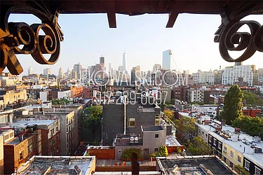 Rented by R New York