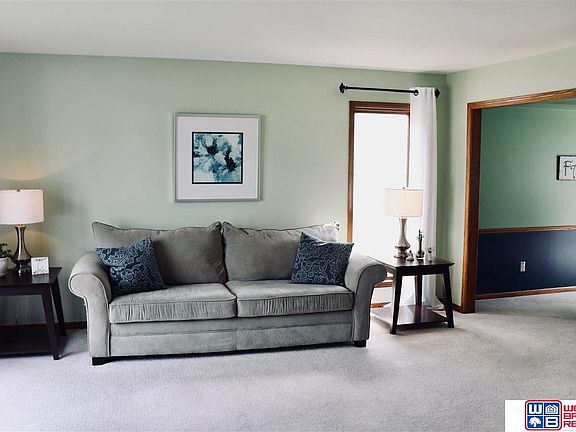 5th image of 811 W Chadderton Dr