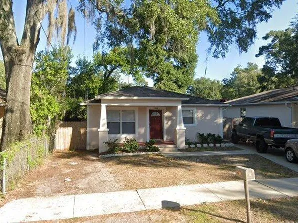 3208 E Mohawk Ave, Tampa, FL 33610