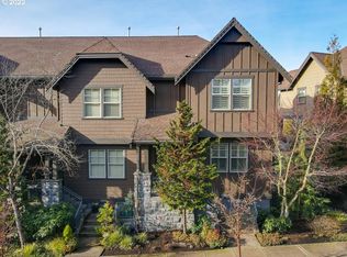 10165 SW Windwood Way, Portland, OR 97225