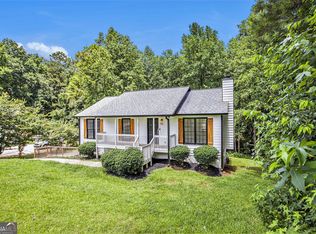 129 Fawn Trl, Hiram, GA 30141