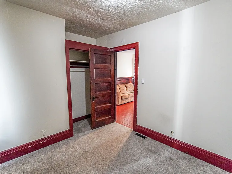 74 Woodside Ave #1 — Photo 19