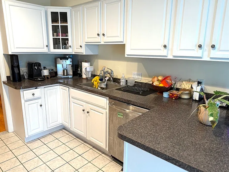 20 Cameron St #102 — Photo 6