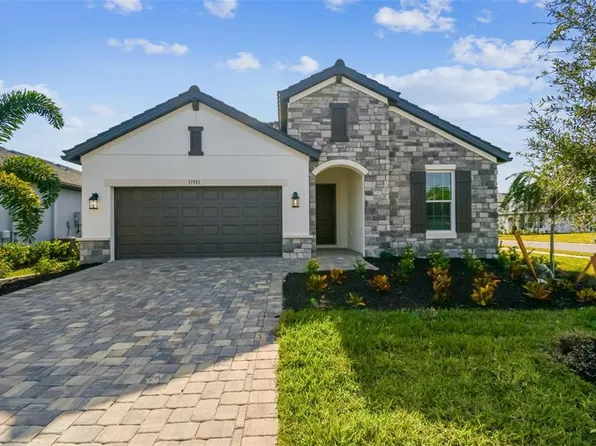 17551 Savory Mist Cir, Lakewood Ranch, FL 34211