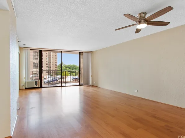 98-351 Koauka Loop APT C402, Aiea, HI 96701