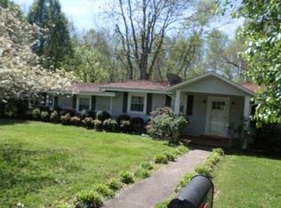 525 Parrish St, Lawrenceburg, TN 38464