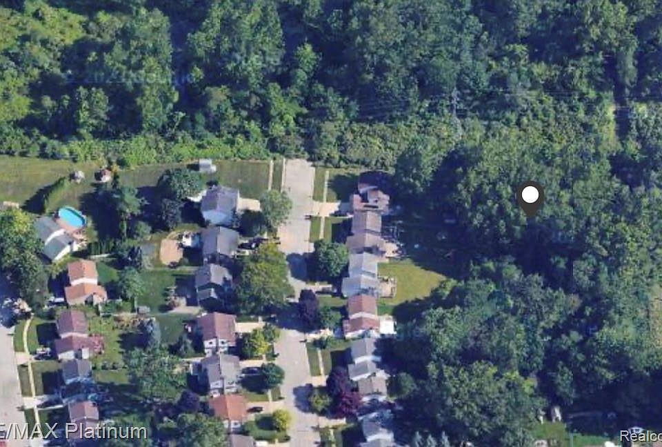 1st image of 5660 Daytona St