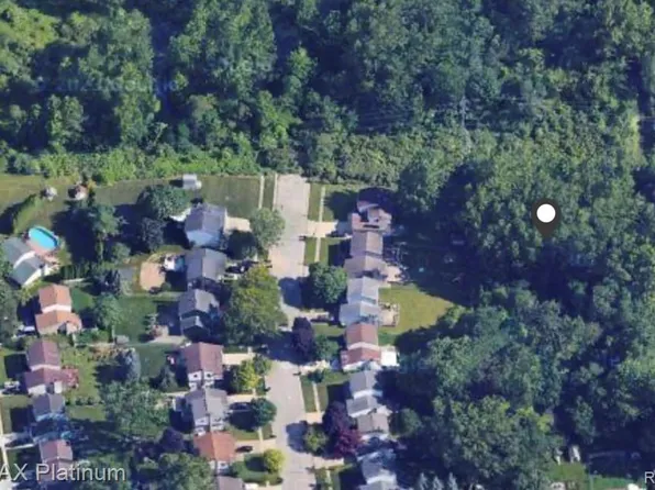 5660 Daytona St, Ypsilanti, MI 48197