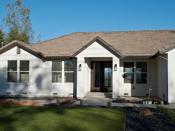 2nd image of 7843 Crystal Blvd