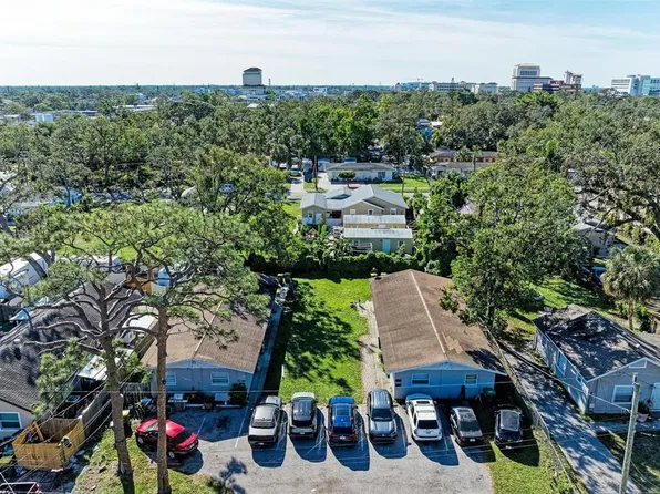 2164 8th St, Sarasota, FL 34237