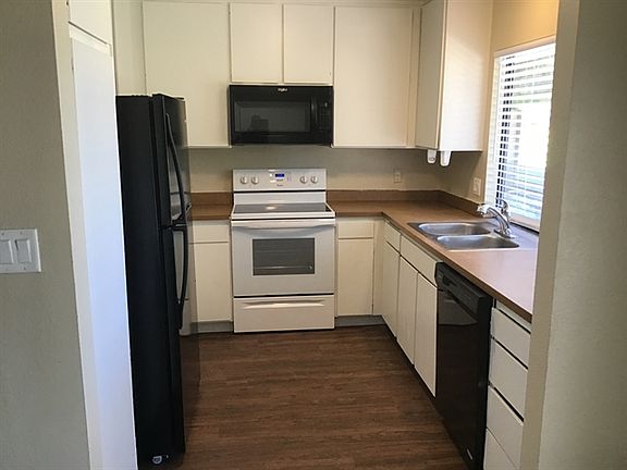 5th image of 4919 W Golden Ln