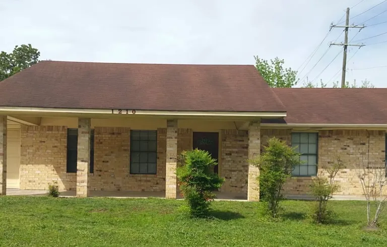 1210 Port Arthur Ter — Photo 1