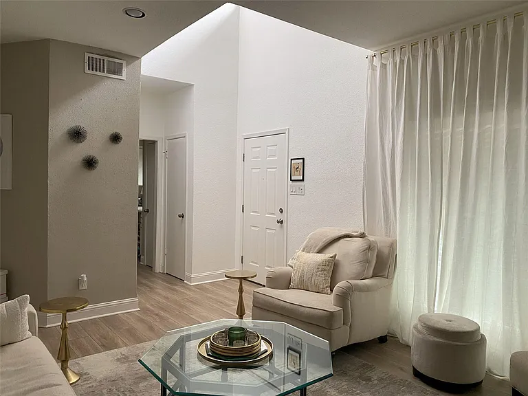 1115 Augusta Dr #36 — Photo 3
