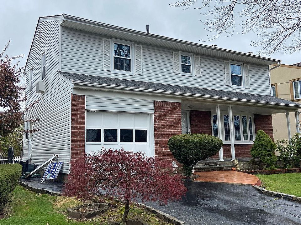 2nd image of 1575 Hillside Ave