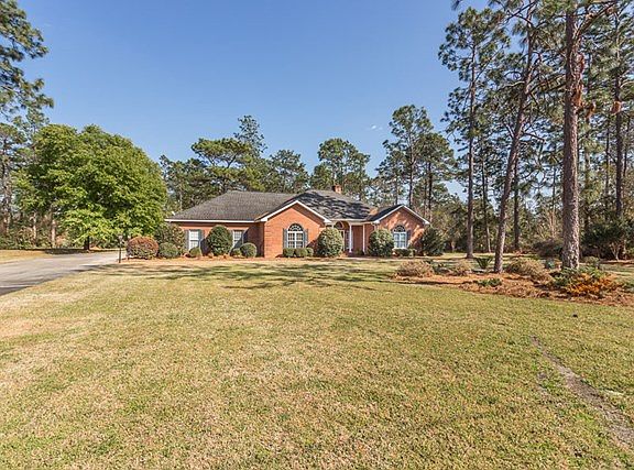 2nd image of 72 Pine Forest Dr