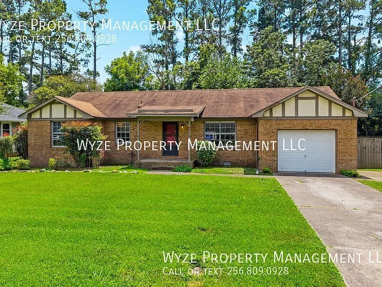 2213 Cecille Dr SW — Photo 2