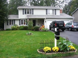 4327 Cinnamon Path, Liverpool, NY 13090