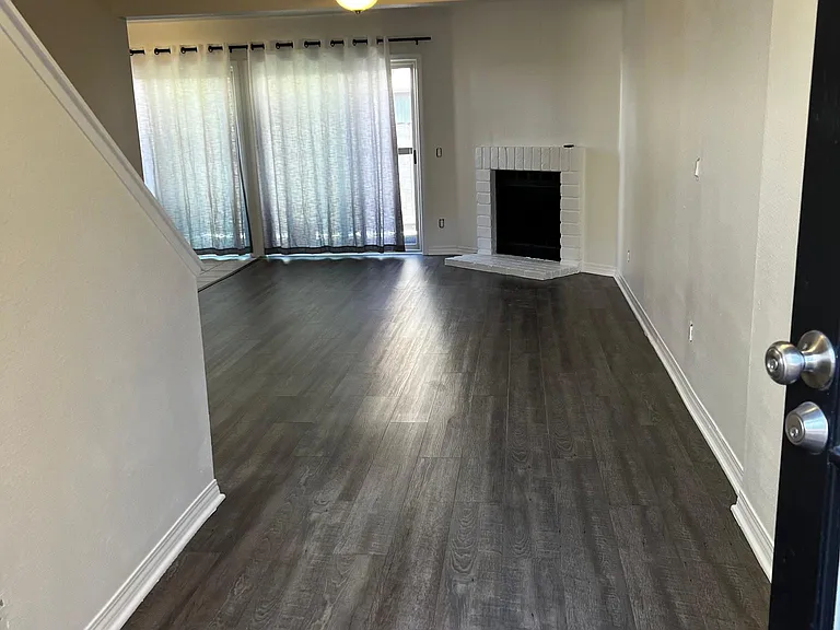 1380 E Washington Ave #40 — Photo 24