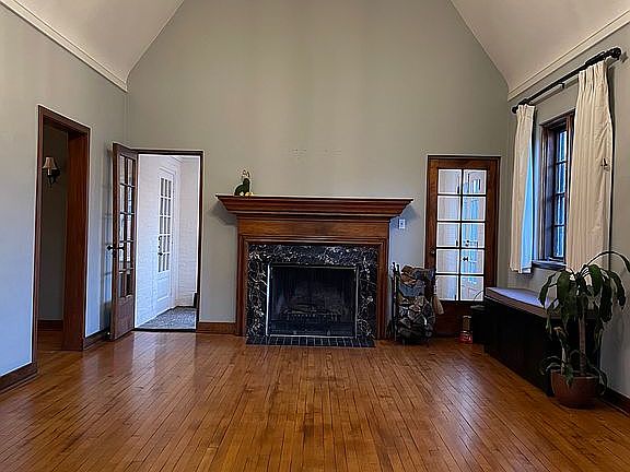 open Living Room 