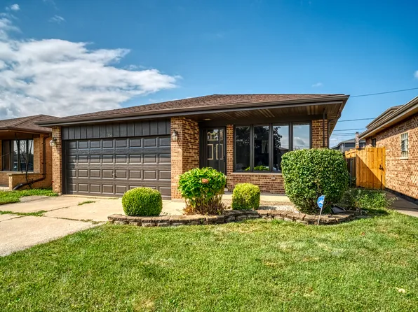 1156 Stewart Ave, Calumet City, IL 60409