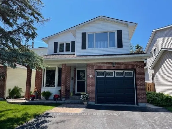 118 Seabrooke Dr, Ottawa, ON K2L 2R4