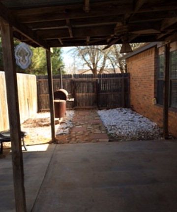 2nd image of 1219 Bellaire Dr