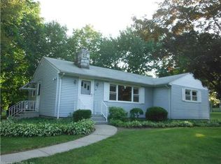 95 N Ridgeland Rd, Wallingford, CT 06492