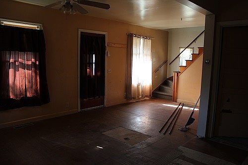 5th image of 217 E Cascade Ave