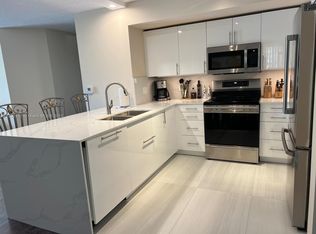 19901 E Country Club Dr #2202, Aventura, FL 33180