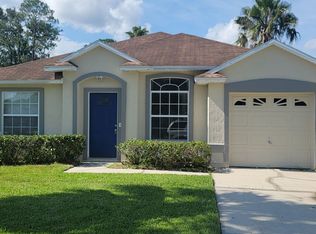 3020 Wavering Ln, Middleburg, FL 32068