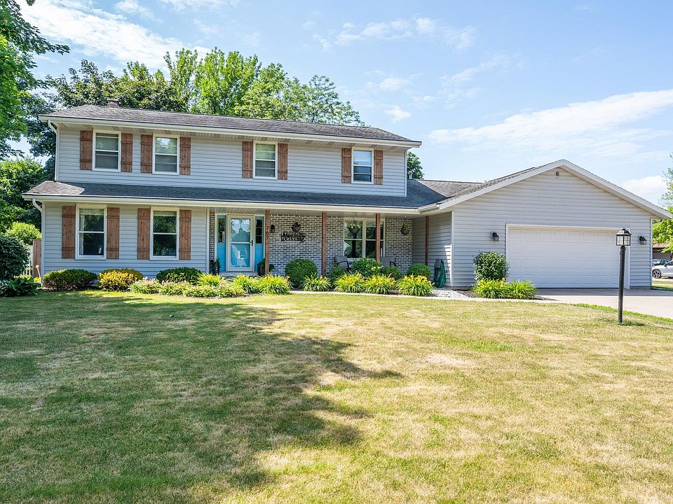 1st image of 767 Millbrook Dr