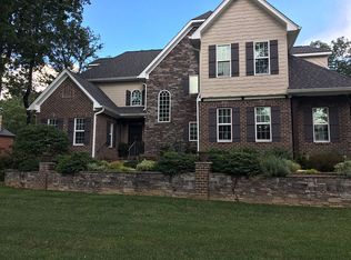 4916 Toll House Trl, Signal Mountain, TN 37377