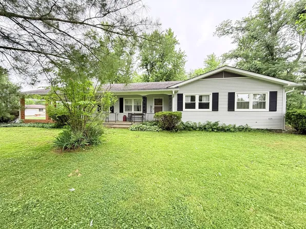 100 Magnolia St, Harrisburg, IL 62946