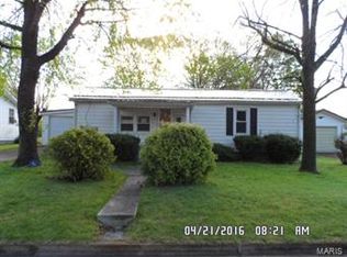 214 N Alexander St, Farmington, MO 63640