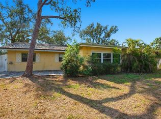 1077 40th Ave NE, Saint Petersburg, FL 33703