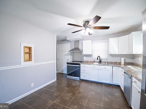 5th image of 3301 Glenrose Ave
