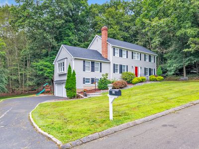 23 Rolling Brook Lane, Shelton, CT, 06484